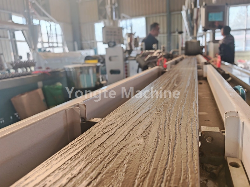 Plastiko ir tekstilės atliekų kompozito mašina