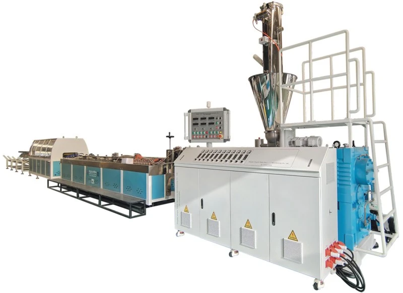 Medienos plastiko mašina, naudojanti 50–70 % medienos miltelių